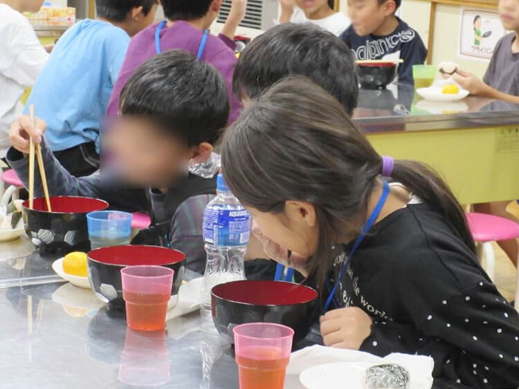 中央地区子ども食堂の様子