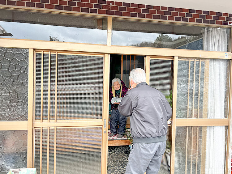 地区見守り活動の様子