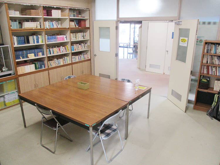 図書談話室